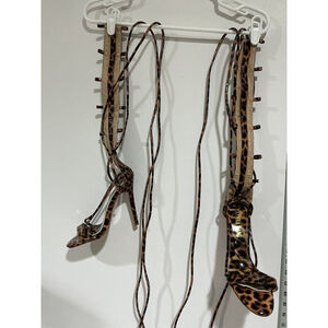 Womans Azalea Wang Leopard Print Strappy Lace Up Gladiator Sandal 7 M Heel